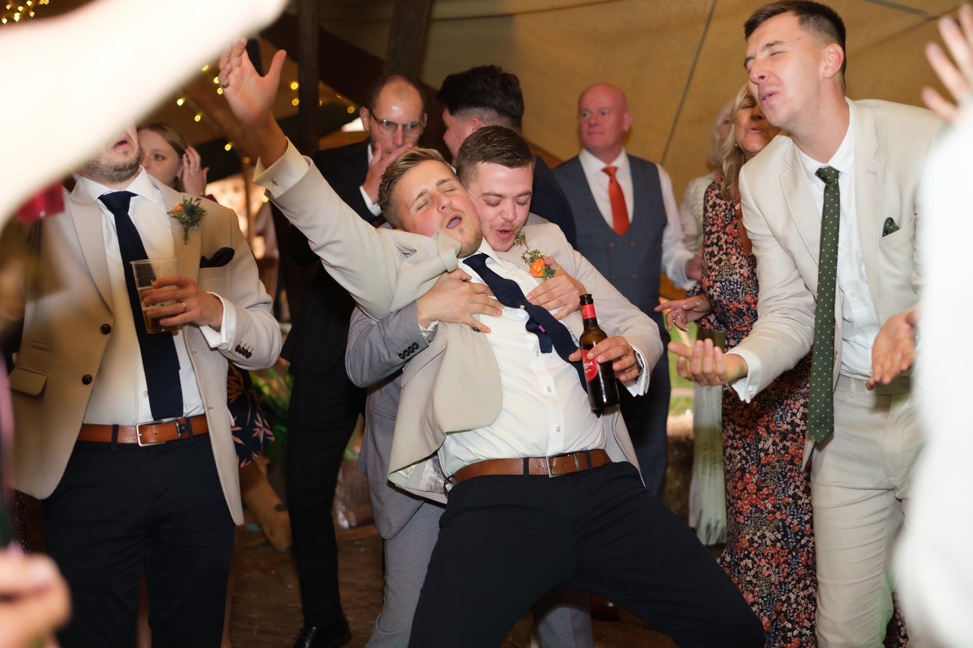 crazy energetic dance moves, Heffs Photography, 